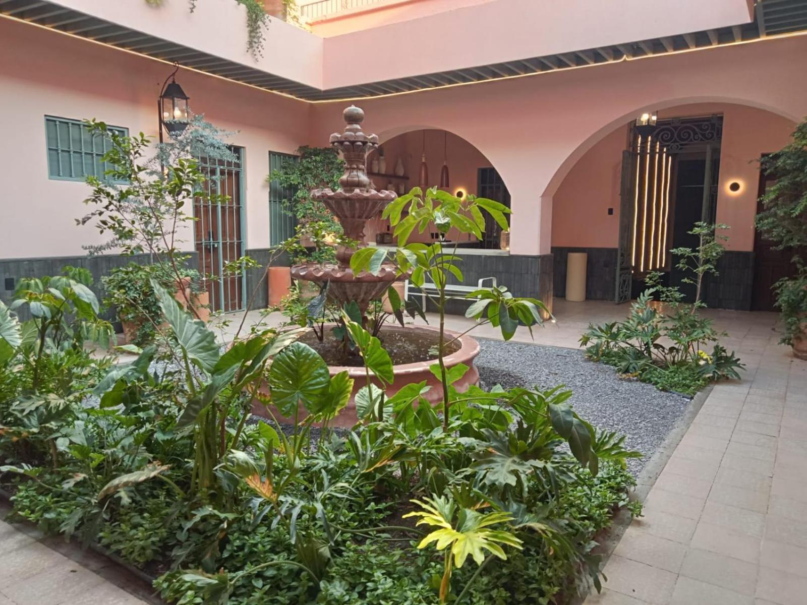 Hotel Libertad 1416 กัวดาลาฮารา ภายนอก รูปภาพ